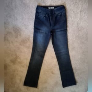 No Boundaries High Rise